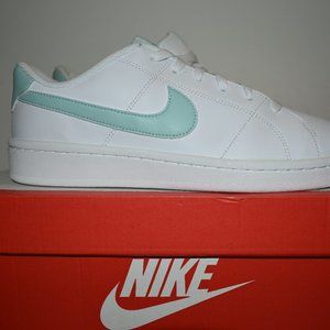 Nike Women's Court Royale 2 White/Mint Green 11W CU9038-104